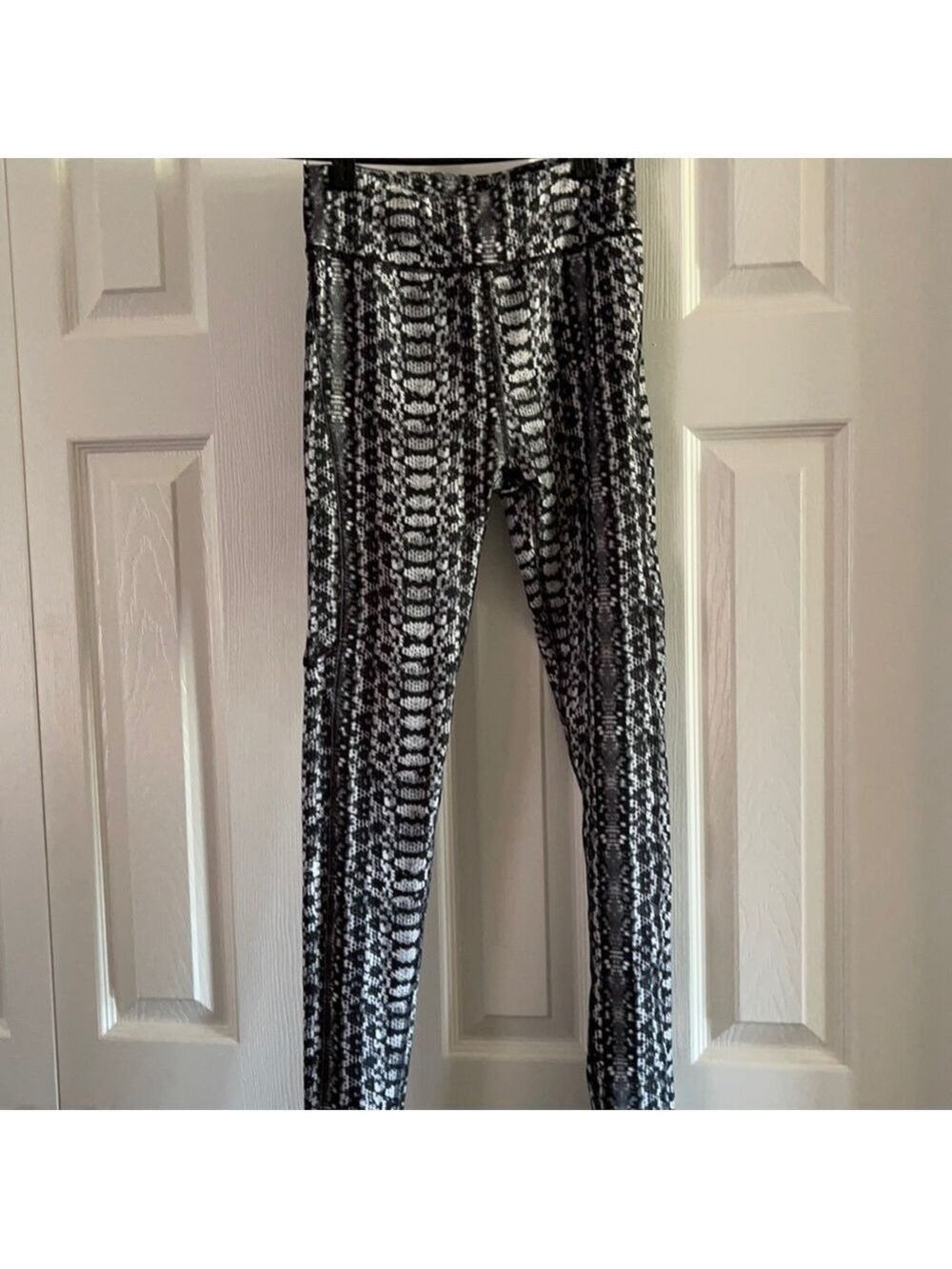 Under Armour Leggings Size S🥰🥰